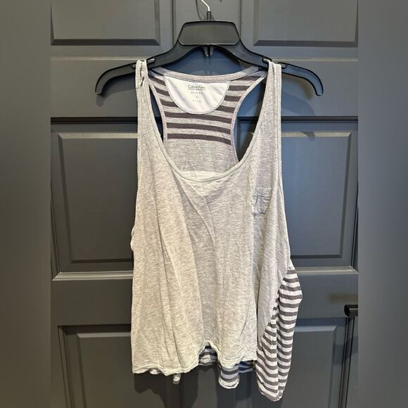 Calvin Klein sport top - Picture 1 of 5